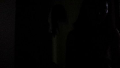 ماده خود را قرار داده و او را در فیلم سوپر سکسی خوب هود, دسته