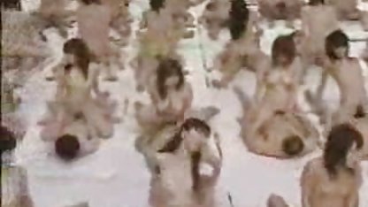 خانم جوان, کودک ناله سکی خوب و لذت بردن از دیک خود
